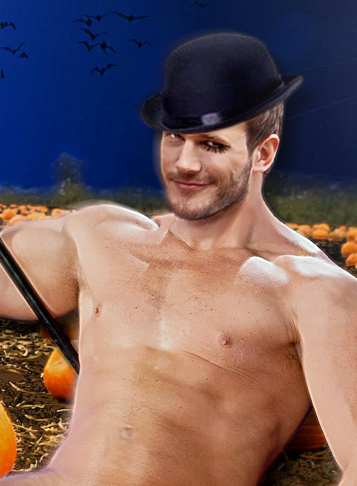 have a spooky and a sexy bloody halloween!