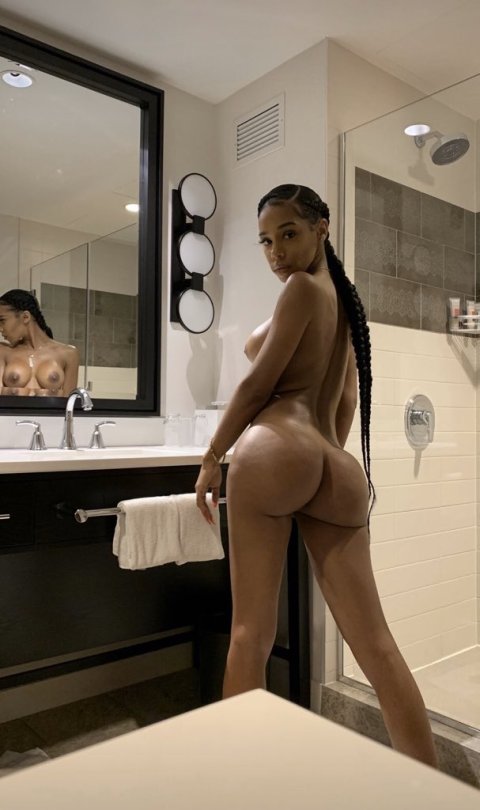 jimmyjamm65:pu69yconnoisseur2:👅Slim Amirah💦Mmmmmmm!!!!😛 NOW DATS ONE PUSSY