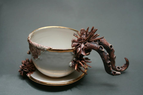 yourroyalpenis: fancyadance: Mary O’ Malley Ceramics more Davy Jones’ tea set.