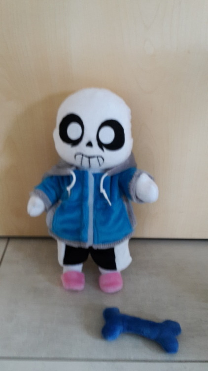 kitty-sews:  Finally done QwQ took me long enough 😥 This one was adopted by @keksbela :3  Got one person left on the list before I can finally really open commissions for the first time QwQ  I’m very nervouscited 🙈