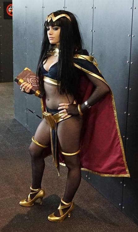 cosplayandgeekstuff:    Zalaria Cosplay (Australia) as Tharja.Photo I by:  I Got Superpowers  Photo II by:    Omicron Geek Galaxy  