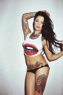 we-require-more-tatooed-girls:  More @ http://we-require-more-tatooed-girls.tumblr.com