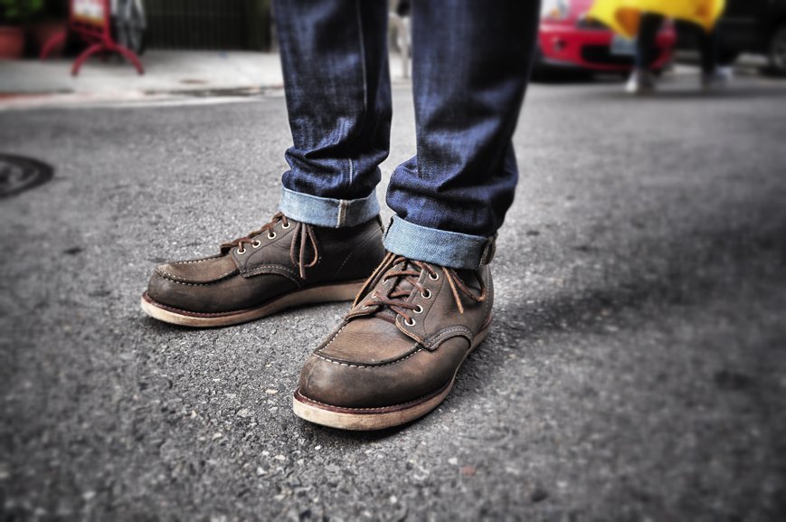 red-wing-shoes-taiwan:  Red Wing - Work Heritage #8890 in Dark Charcoal “Rough