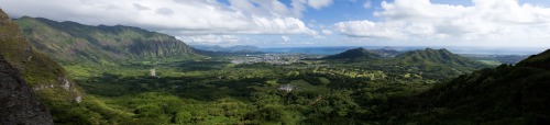 A hidden volcanoThis is the view at the Nuuanu Pali Lookout on the island of Oahu, Hawaii. The cliff