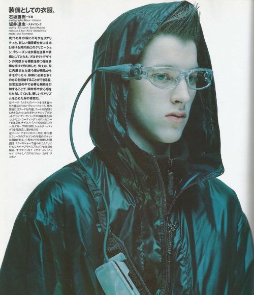 disease:ISSEY MIYAKE MEN | A/W 2000NAOKI TAKIZAWA x ALAIN MIKLI[MR. HIGH FASHION #97, AUG 2000]