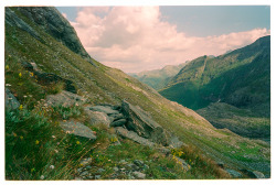 seanklingelhoefer:  Großglockner Hochalpenstraße, Heiligenblut, Austria 2018.  Nikon 35ti | Kodak Ultramax 400 