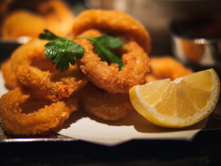 delectabledelight:  Calamari fritti (by h329) 