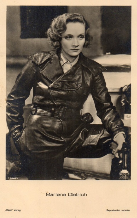 sklavenmarkt: Marlene Dietrich wearing a fetishable leather coat and acting dominantly deviatesinc: 