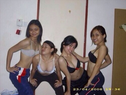 asianhomemade:  http://sexyhijaber.tk