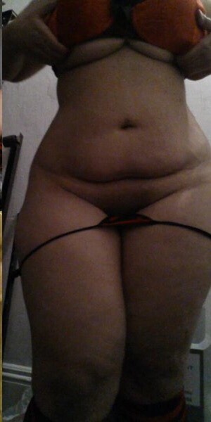 brown-chiches:  Great tits! 1st part ! Don’t miss the 2nd part is even better.