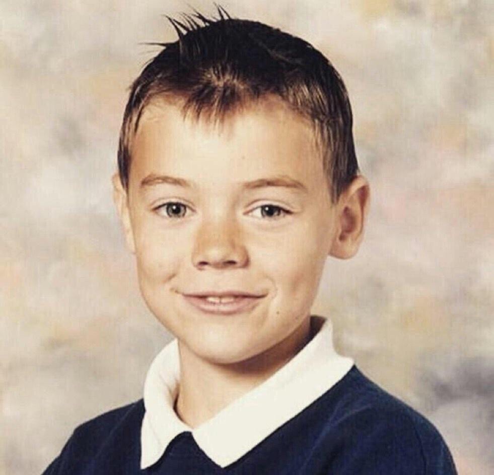 larryscruising:WHAT THE SNICKETY snACK IS THIS