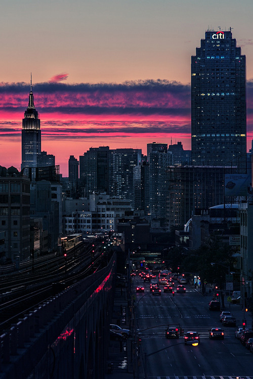 cityneonlights:  source: photographer | NYC