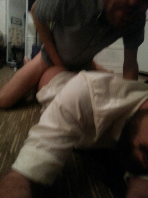 chitownslutchuck:   Blurry… But apparently I’m a bottom now. Haha 