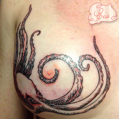 genderphobia:  showpigeon:  Post-mastectomy, post-reconstruction tattoo, from a design