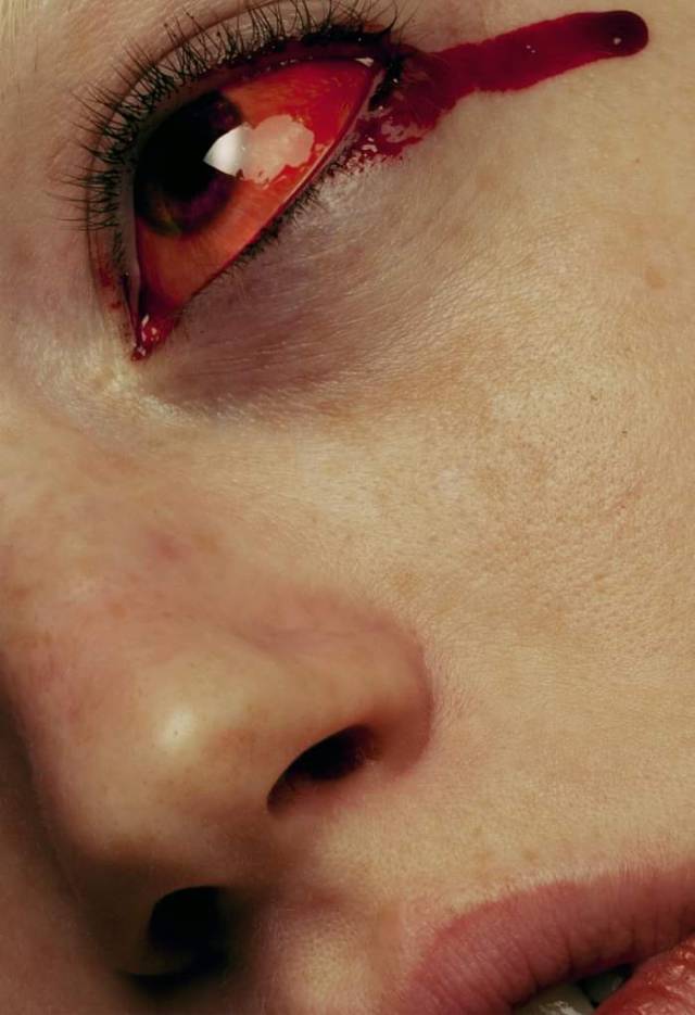 automnenoir:Photographed by Eleanor Hardwick for Hunger