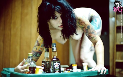 sglovexxx:  JoLeigh Suicide