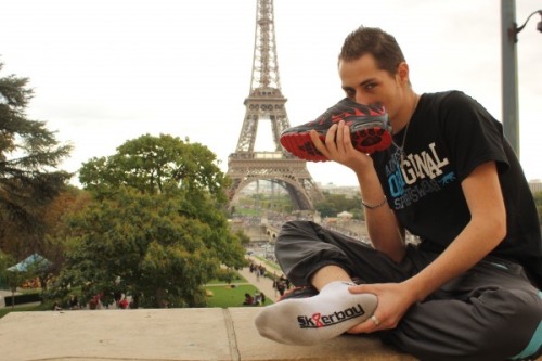 les-dieux-de-l-exhib:  Follow me: www.matuteparis.tumblr.com