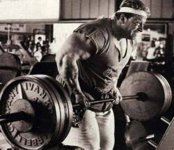 corebodybuilding:Dorian Yates everybody. This guy is a machine 