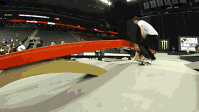 ipowder:  Streetleague: Sean Malto Fs crook to switch 5-0