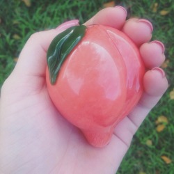 thc-princesss:  russianlolita:  🍑🍑🍑