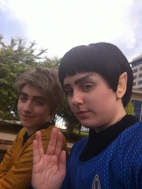 the-perks-of-being-a-winchester:  Kirk and Spock! Selfies in the park!