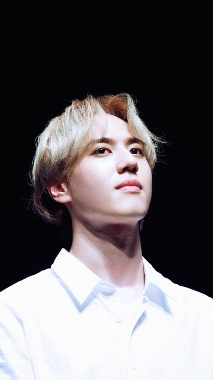 kim yugyeom lockscreen/wallpaper like/reblog if you save/use, thank you❀