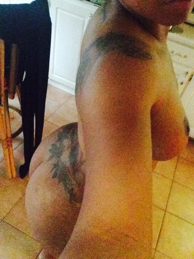thesehoesaintloyal713:  #thesehoesaintloyal
