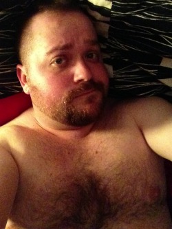 benjidacub:  Shirtless for a Friday night,