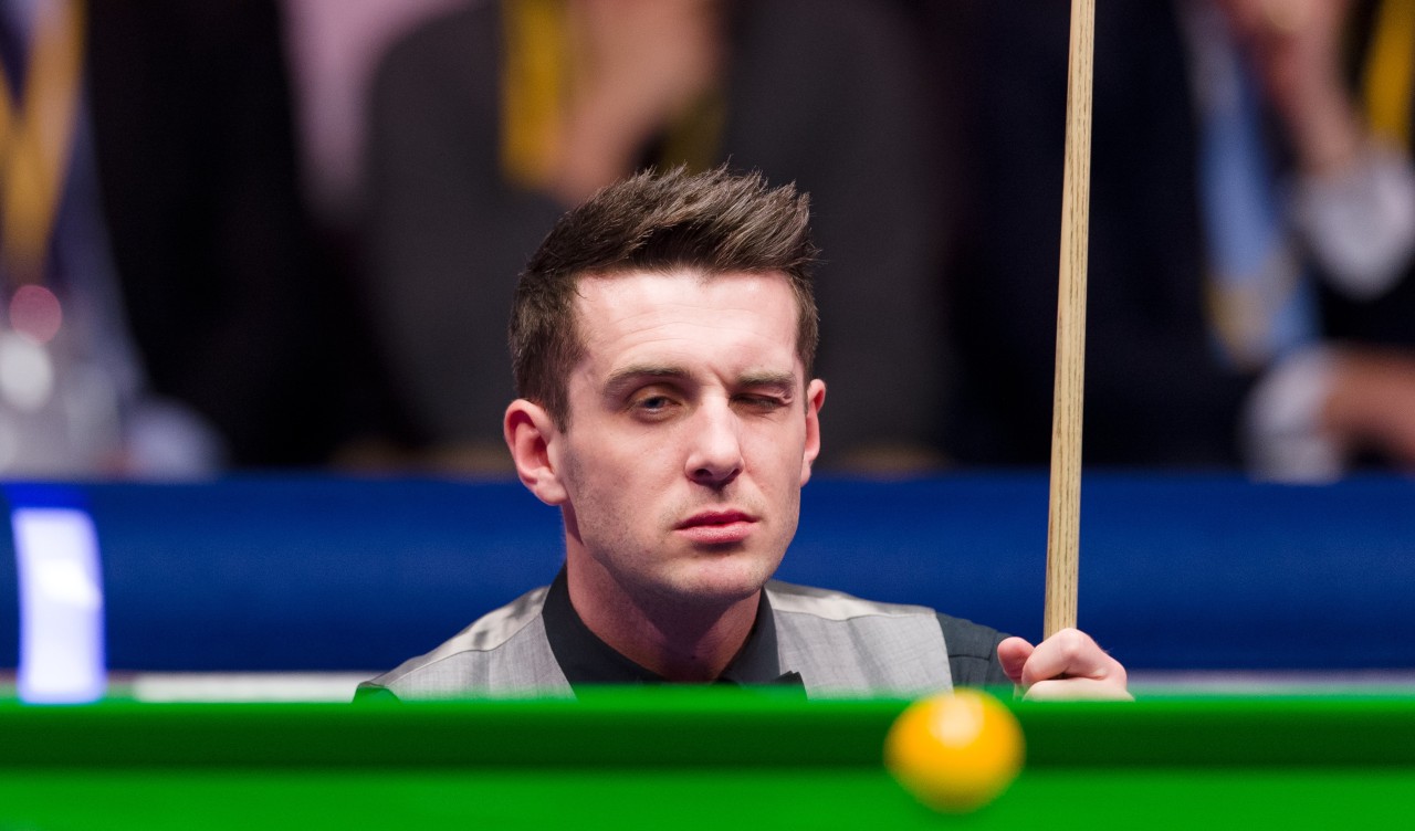 drawing-bored:  but, seriously though, that pool player, mark selby? his ass is