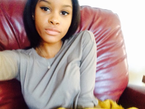 veryrvretrvpqueen:  today’s selfies ◼️◾️▪️