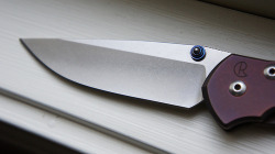 everyday-cutlery:  reigncityedc:  tracker-not-tarcker:  I need one  I dig the anodizing on this.  WOOW