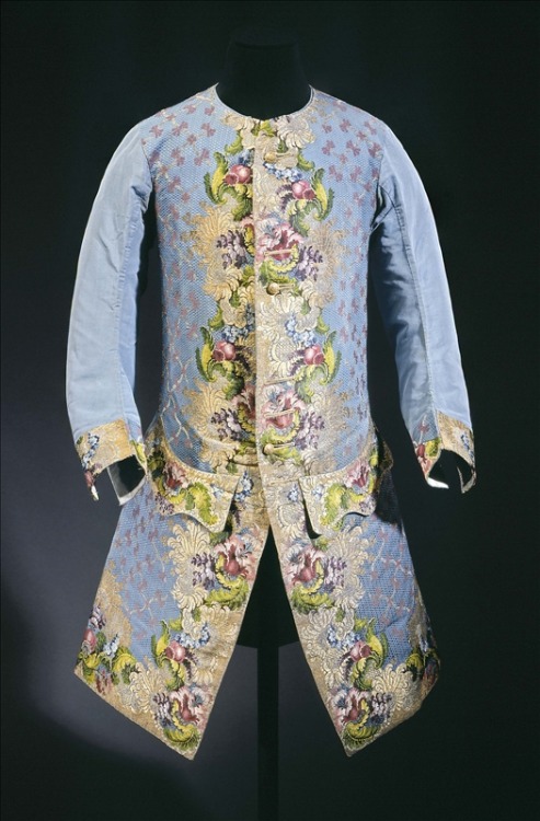 Gentleman’s vest and overcoat, c. 1750 France 