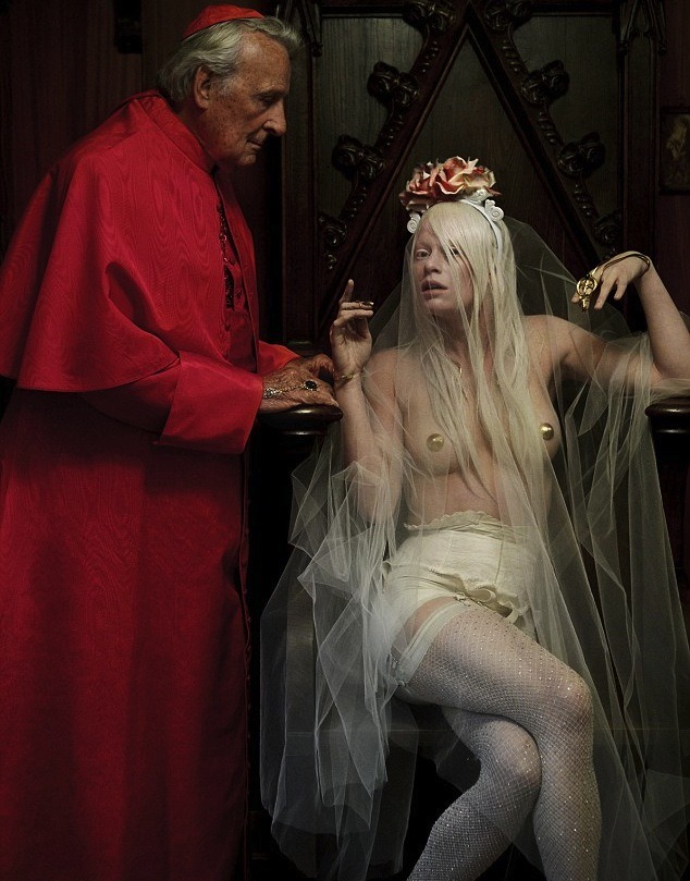 mattystanfield:  David FUCKING Bowie | Marion Cotillard | Gary FUCKING Oldman The