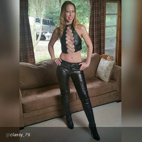 By @classy_79 &ldquo;Had a GREAT SHOOT yesterday !!!!! #bootsnleather #bootedbabes #leatherboots #go
