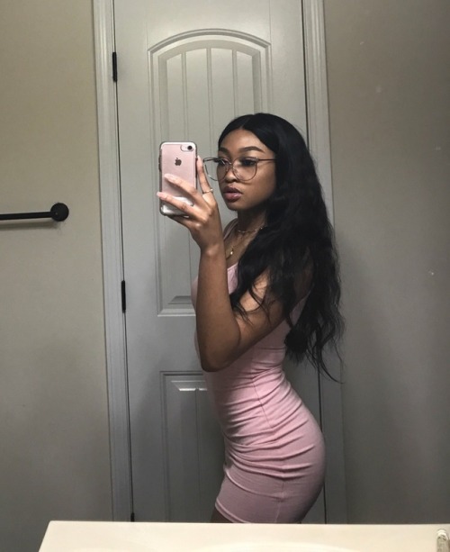 westxindies: she’s so bad &amp; small like a chinese doll