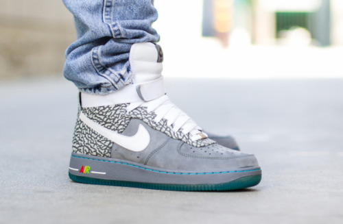 Nike Air Force 1 Hi « Cemag ».(via Air Force 1 High ID x Nike Mag Marty McFly)