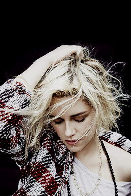 XXX kristenedits:       Kristen Stewart for Elle photo