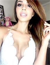 happy holidays xoxo