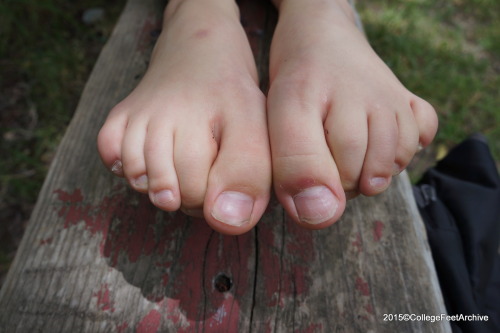 collegefeetarchive: Stopped this cutie between classes and asked if she had a few minutes to take a look at my portfolio of work. She said it was cool and didn’t mind being added to it. Here’s sophomore Kayley’s size 7 1/2s. Just 4 out of a 46 pic