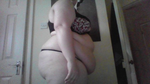 Porn littlebiglolita: Fat update: pretty fat and photos