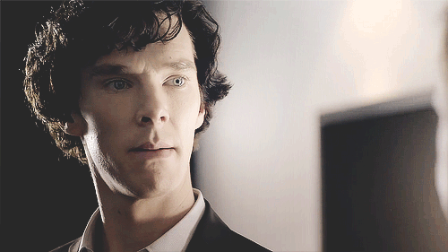 ssherlockholmess:  ‘I’d prefer it if you didn’t tamper with any of the evidence.&r