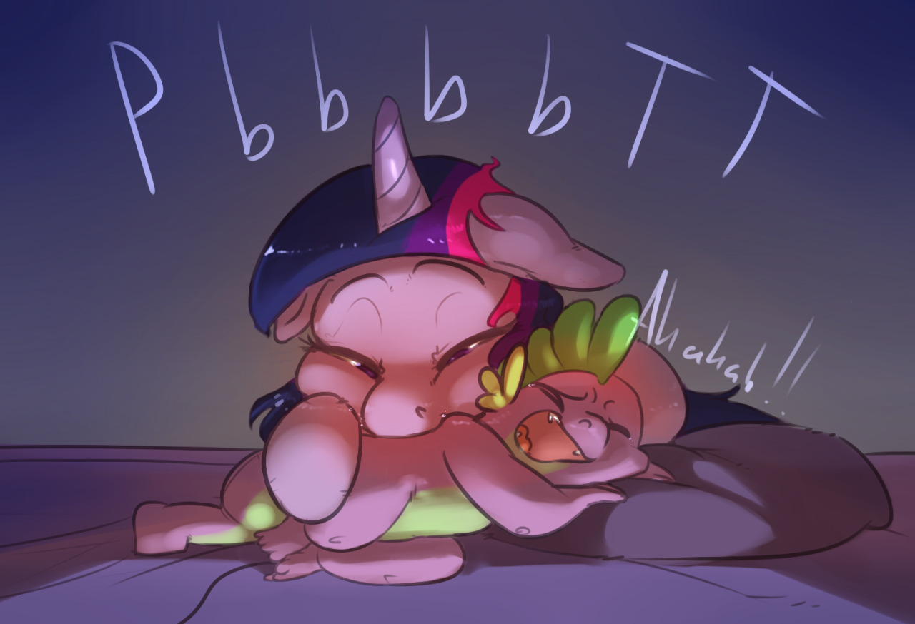 dailylifeofspike:  Twilight beat him to it. Read More  X3