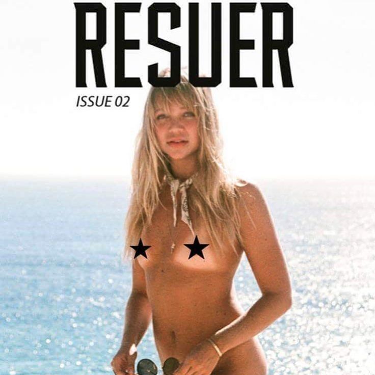 crouiiic:  👼🏼 @resuermagazine issue 02 by @michawissen on film 💦 go get