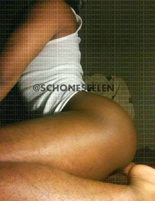 schoneseelen:  PLAY IN IT, WARM IT UP FOR DADDY.DO YOU HAVE A NICE ASS? THEN WHAT