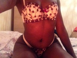 ebonywankbank:  sexiestmoan:  I have been buying so many lingerie sets lately from primark, they are so cute 😻     sexiestmoan