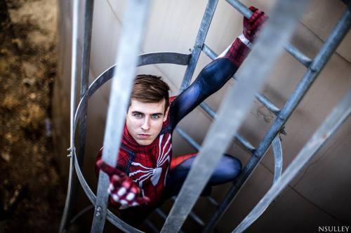 insta-guys:@mooreofjake Jake is my favorite cosplay guy.  I love his beautiful face and awesome