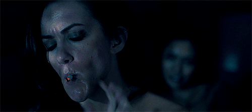 supremeleaderkylorens:I’m going to get my fucking PhD.Kate Siegel as Theo Crain in The Haunting of H
