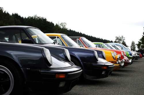 Porn Pics carpr0n:  Starring: Porsche 911Â  (by FMockel)