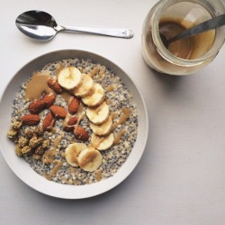 iamnotover:  Vanilla chia buckwheat bircher