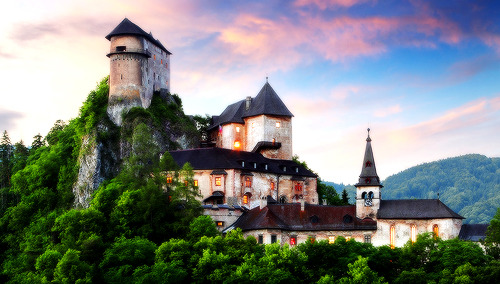 lionelsmessi:Slovak castles